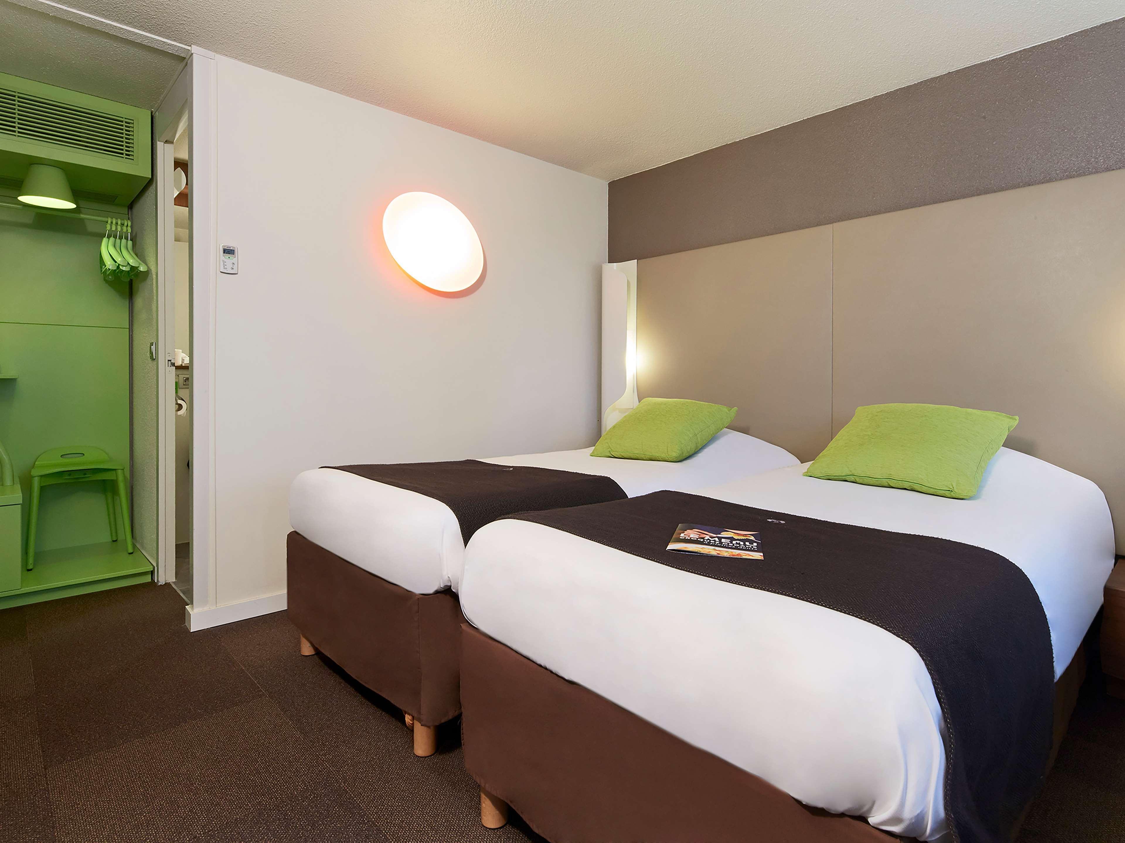 B&B Hotel Roissy - Saint Witz Ex-Campanile Roissy - Saint Witz Exterior foto