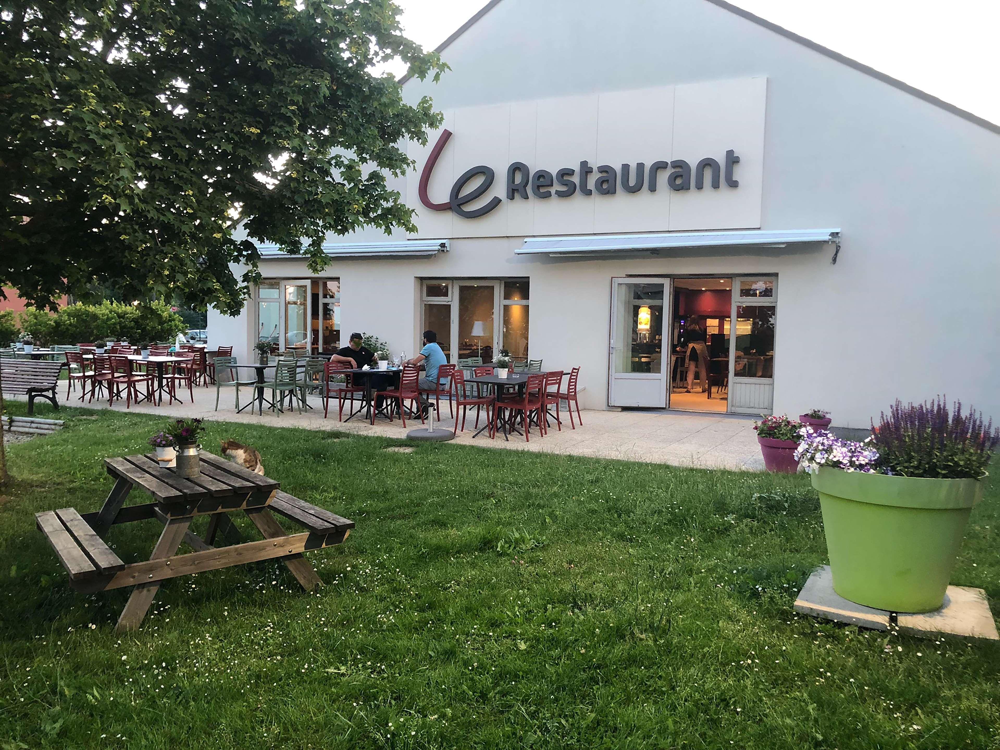 B&B Hotel Roissy - Saint Witz Ex-Campanile Roissy - Saint Witz Exterior foto